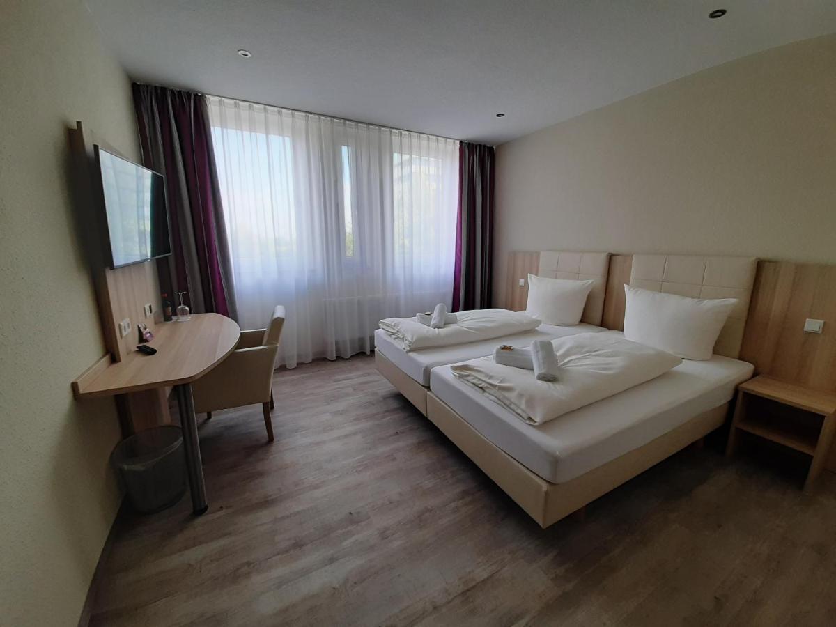 Hotel Siebenschlaefer Am Wasserturm Alsdorf Εξωτερικό φωτογραφία