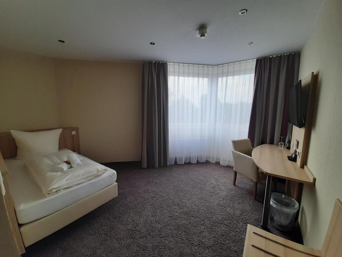 Hotel Siebenschlaefer Am Wasserturm Alsdorf Εξωτερικό φωτογραφία
