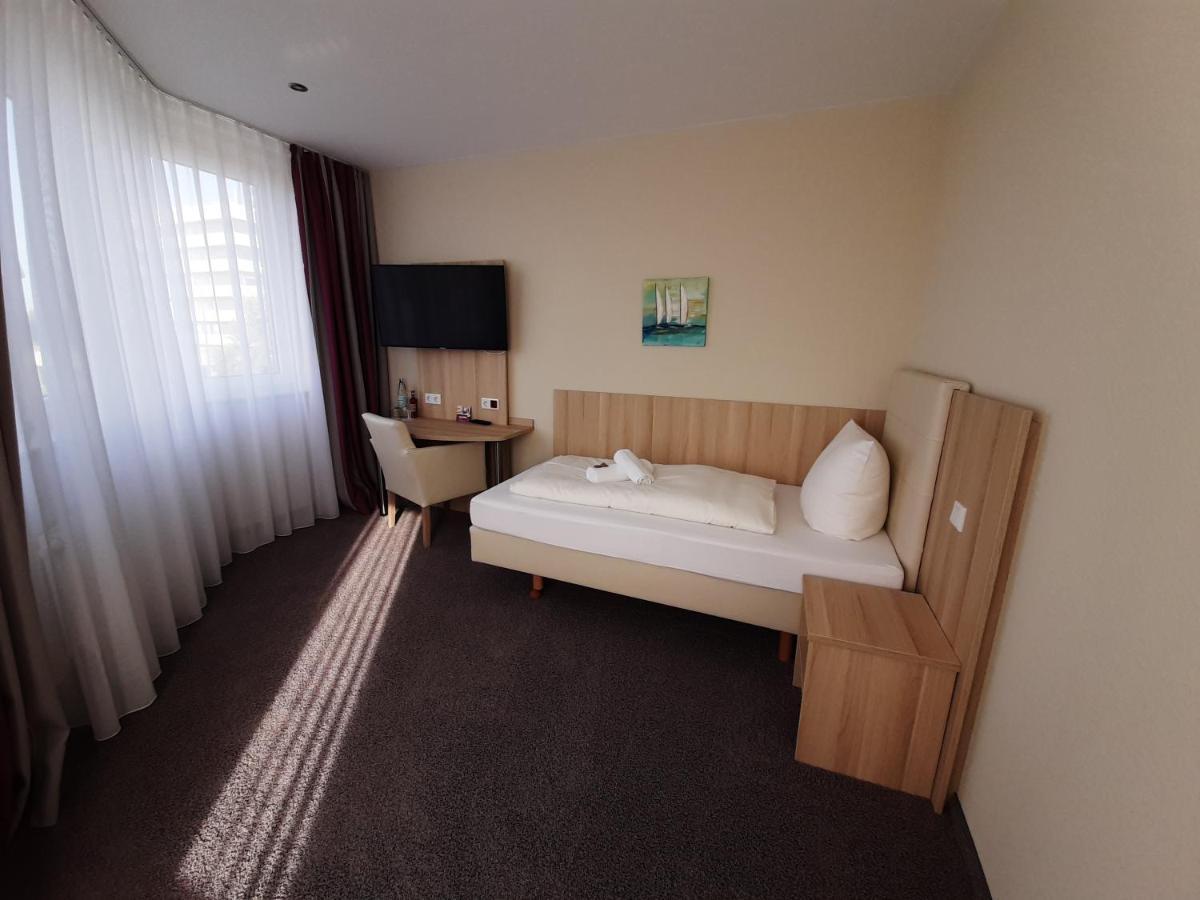 Hotel Siebenschlaefer Am Wasserturm Alsdorf Εξωτερικό φωτογραφία