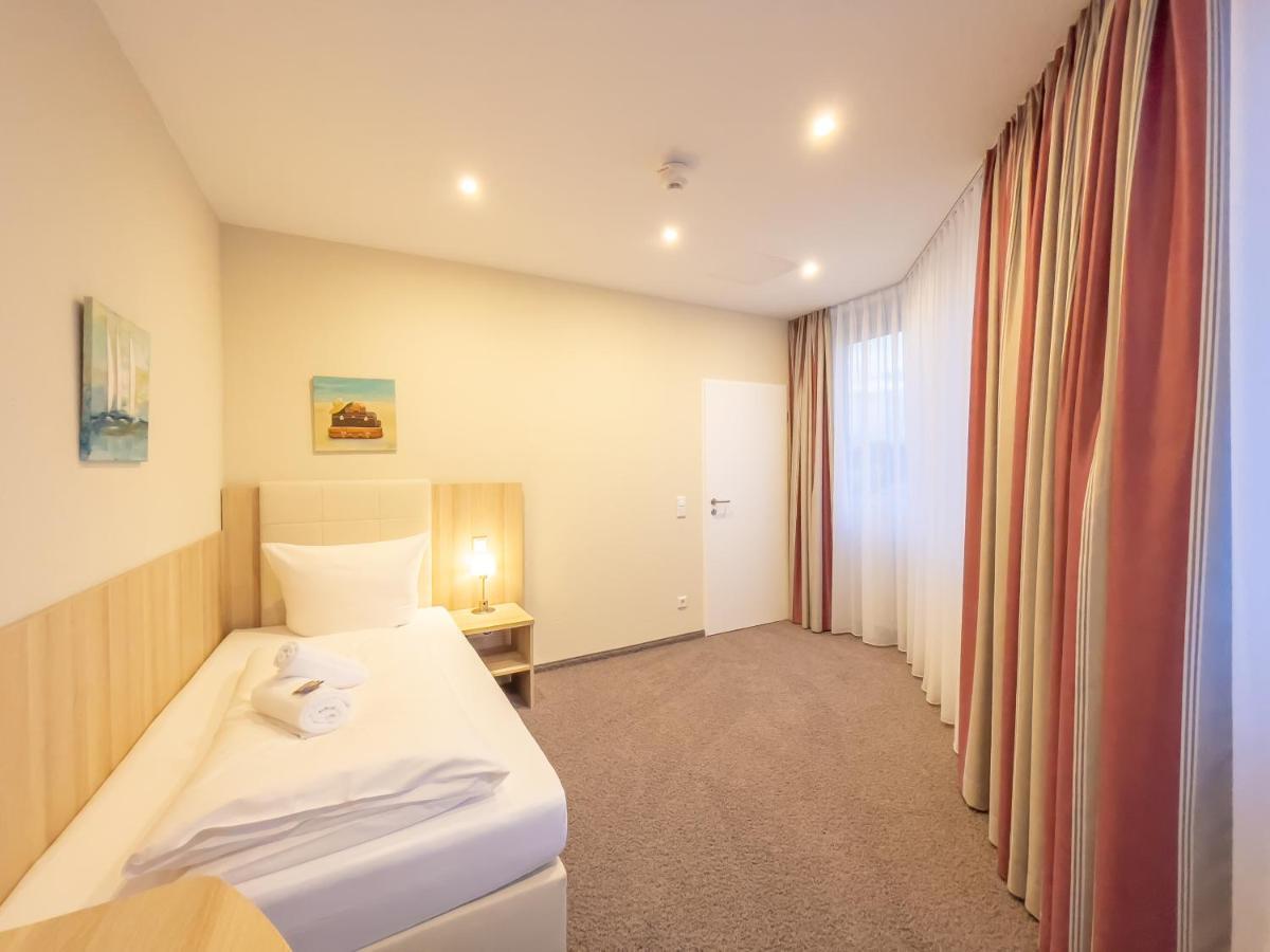 Hotel Siebenschlaefer Am Wasserturm Alsdorf Εξωτερικό φωτογραφία